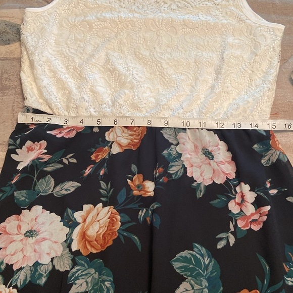 WAREHOUSE ONE DRESS - Picture 6 of 8